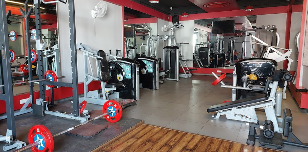 Warzish Fitness Club image 5